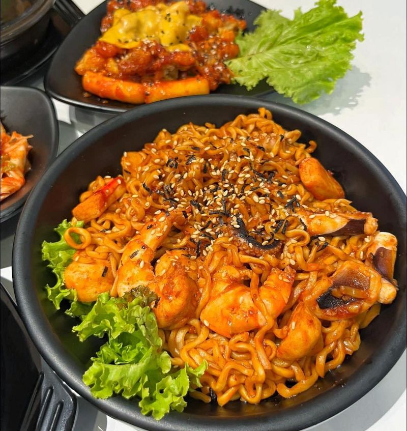 Cơm trộn - Mì trộn Hàn Quốc Cô Kim