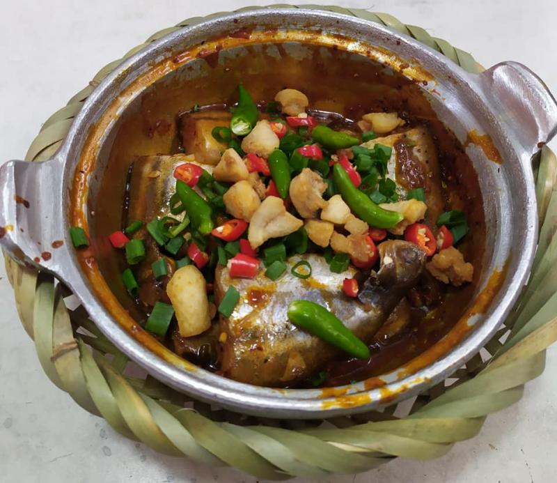 Nhà Hàng Cơm Niêu 242