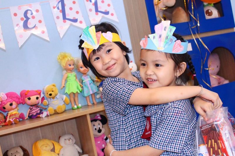 Dạy con về sự đồng cảm