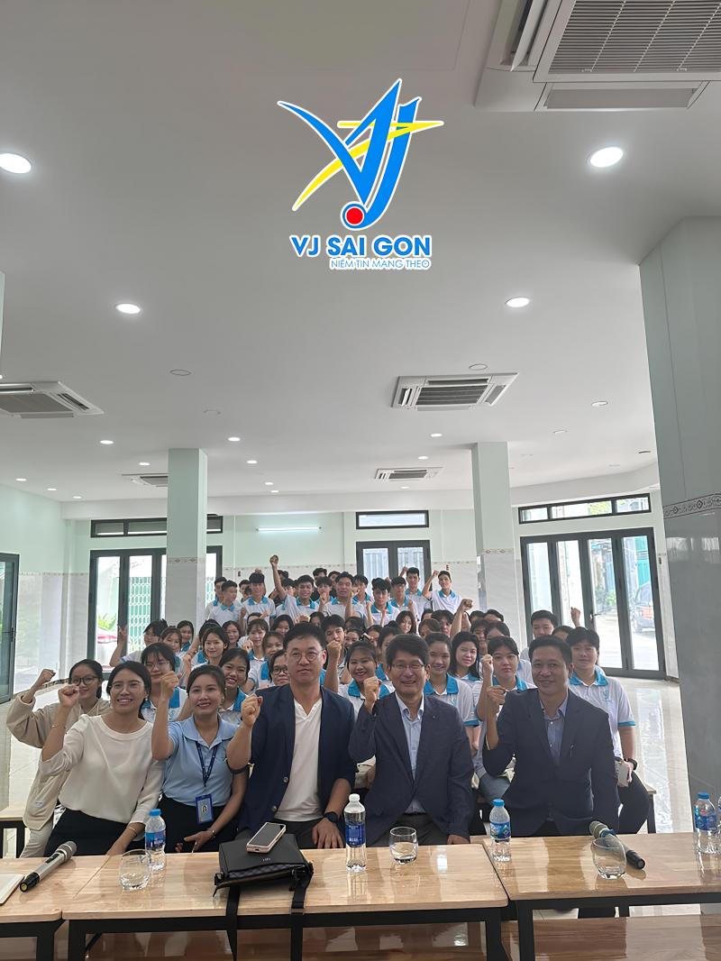 Công ty Cổ Phần Tư Vấn Du Học và Thương Mại VJ (VJVietNam)