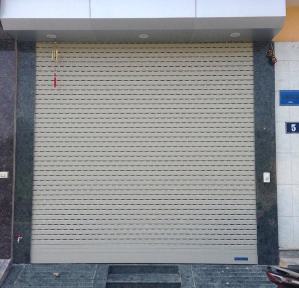 Cửa Cuốn Seven Door