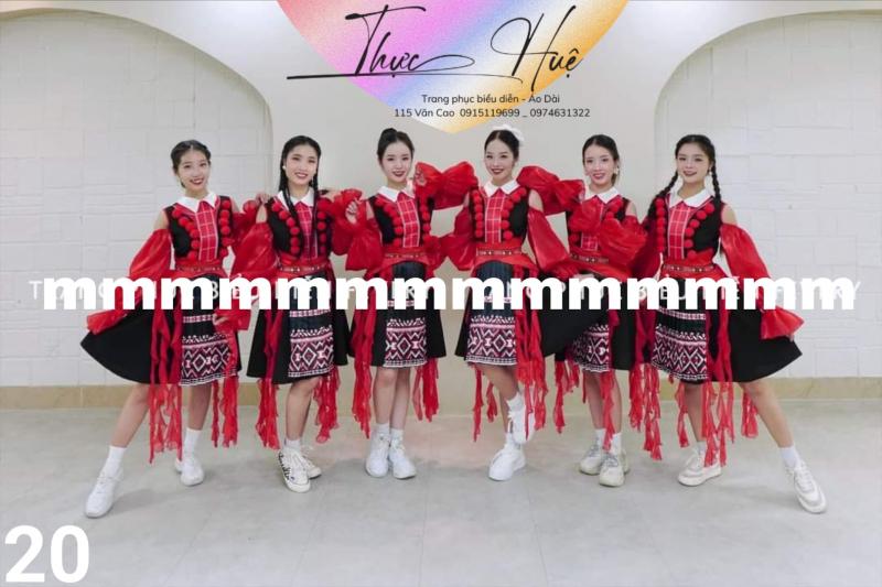Cửa hàng trang phục biểu diễn Thực Huệ