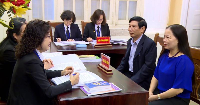 Cần thay đổi chất lượng chuyên môn luật sư