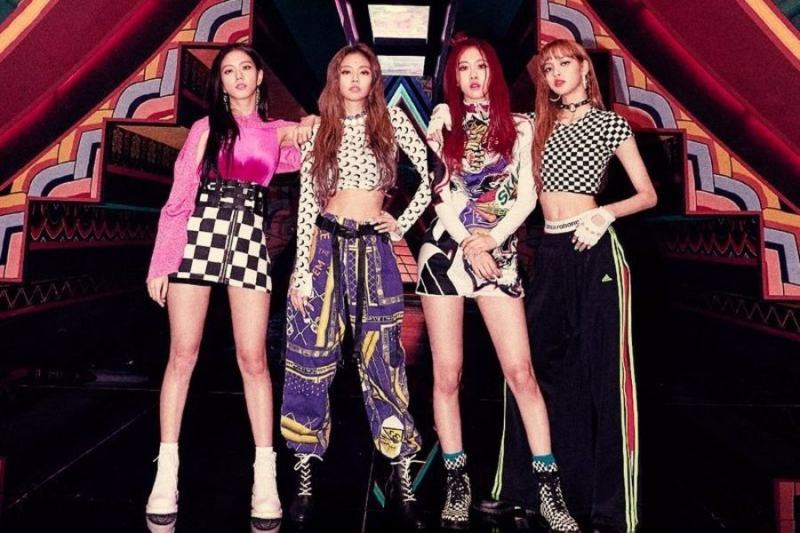 Blackpink trong Ddu-Du Ddu-Du