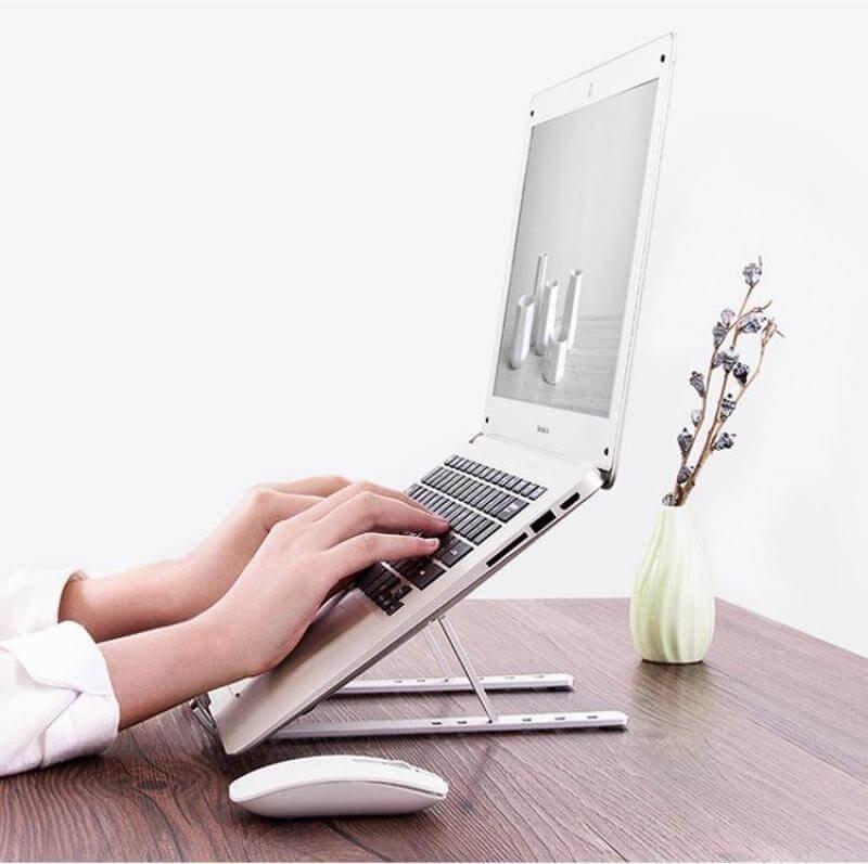 Ôm đồm quá nhiều công việc sẽ khiến bạn stress