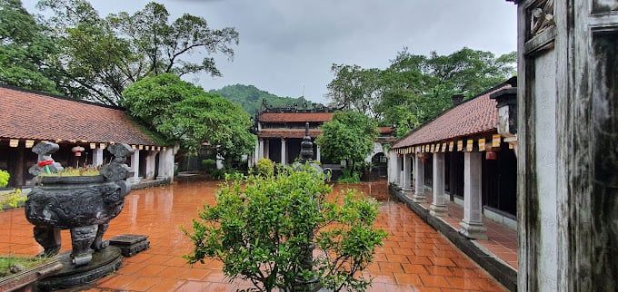 Một góc nhỏ đền Trúc