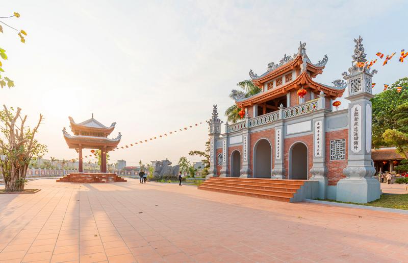 Đền Xã Tắc