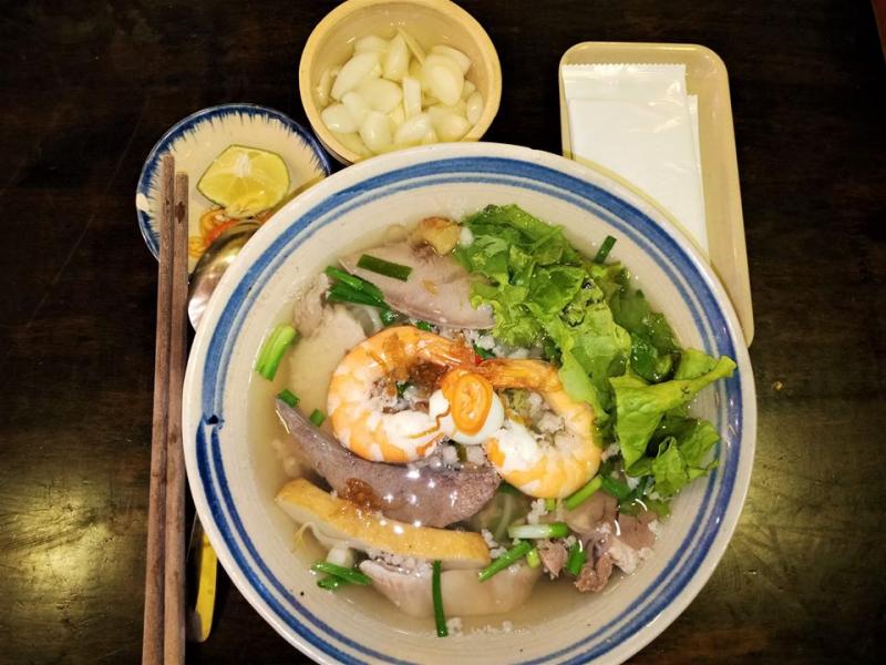 Dì Năm Sa Đéc - Hủ Tiếu & Bánh Tằm