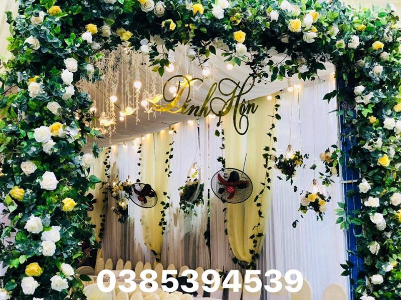 Dịch vụ trang trí tiệc cưới Thông Trang (Thông Trang Rạp Cưới)