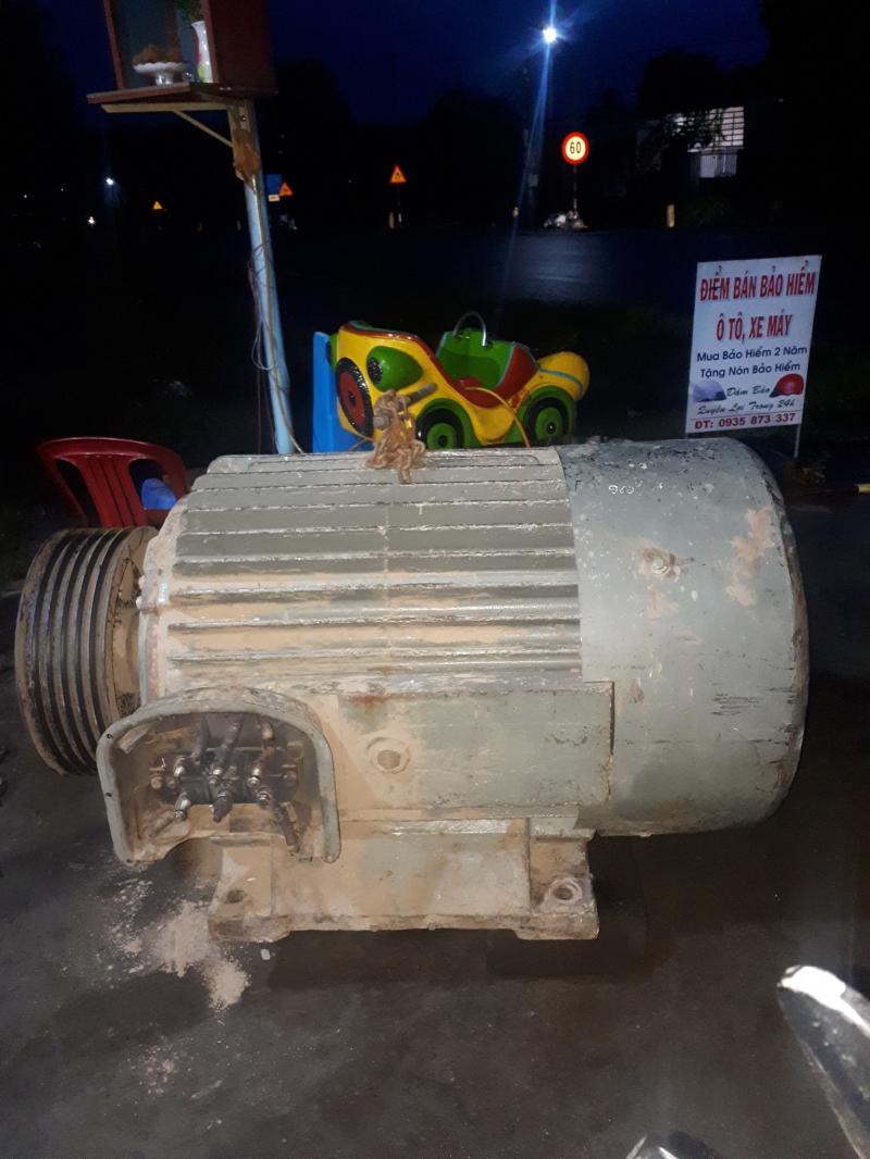 Điện Cơ Ngọc Huấn