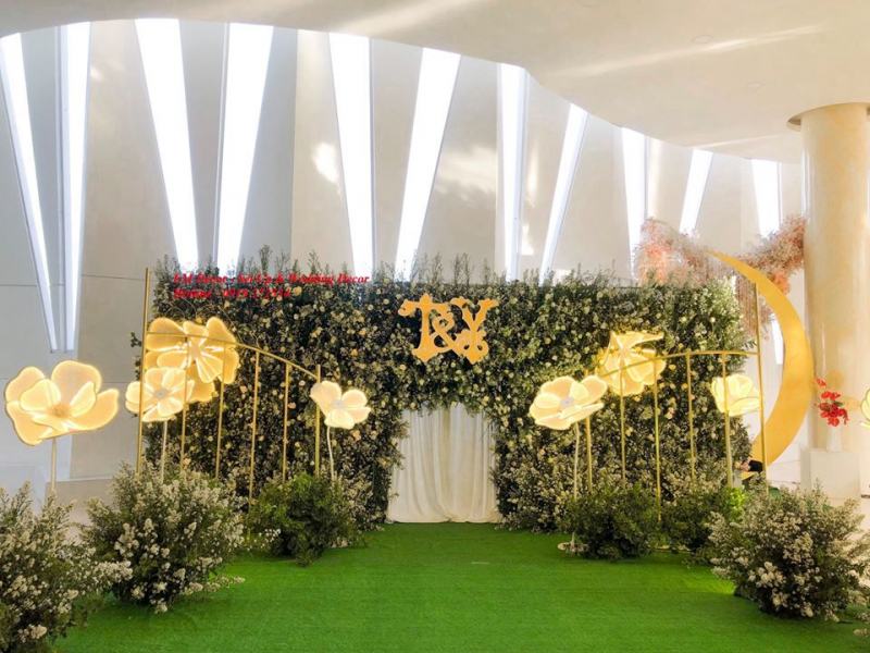 EM Decor - Set Up & Wedding Decor