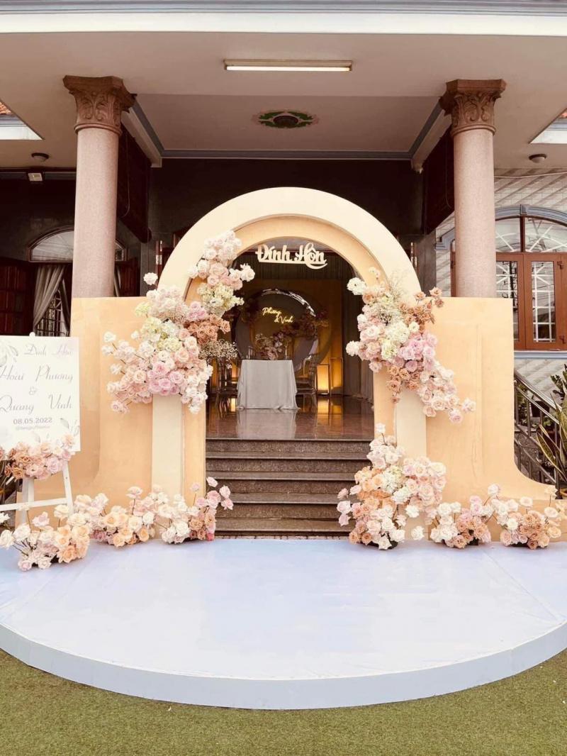 Family Wedding - Trang trí tiệc cưới Nha Trang