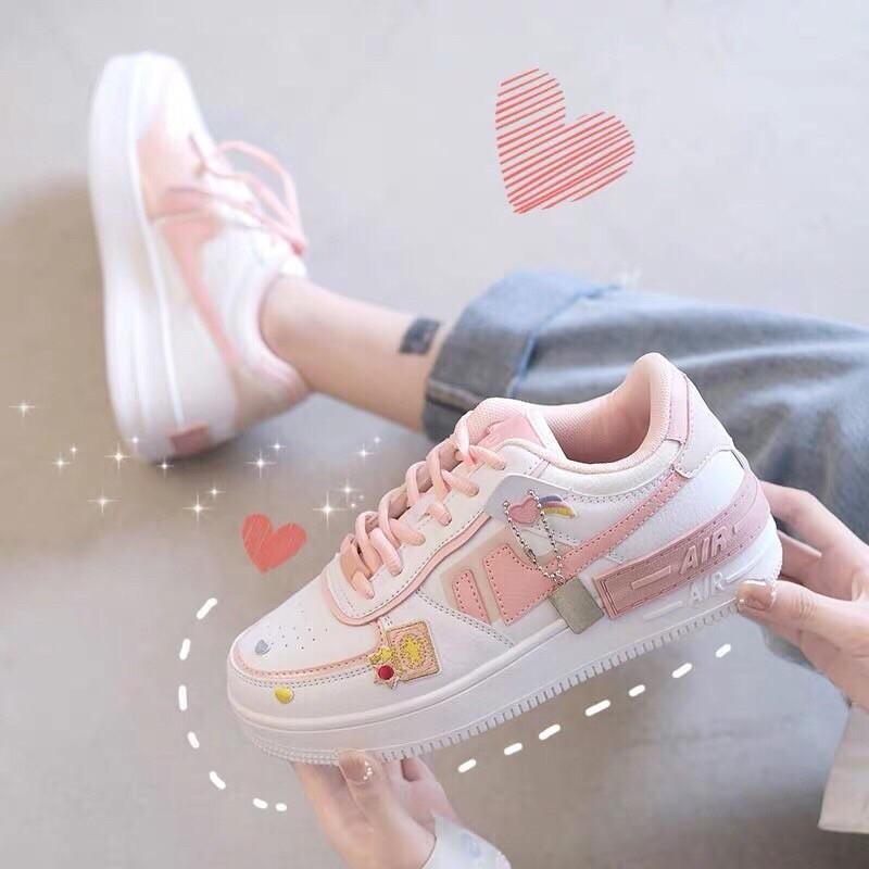 Giày sneaker nữ