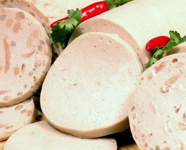 Giò chả bà Lũy