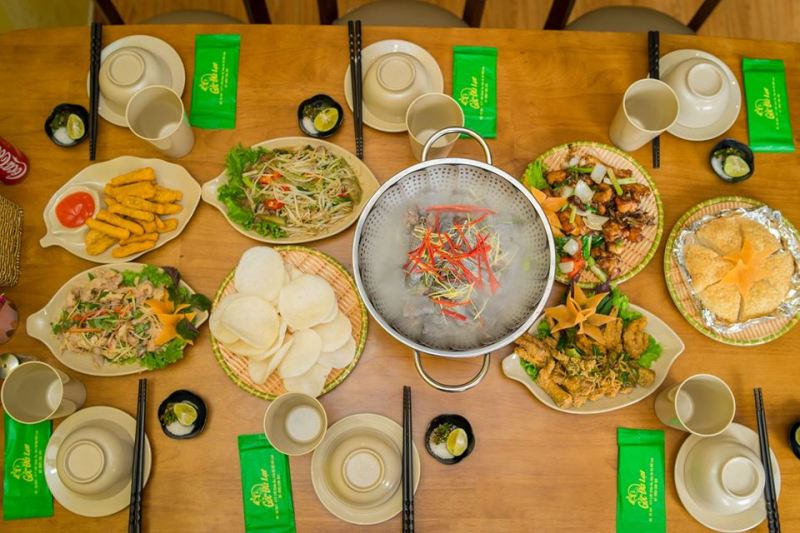 Góc Đà Lạt - Lẩu gà lá é