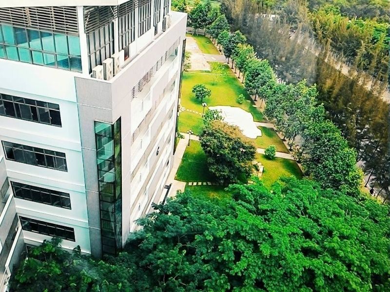 Góc ảnh tòa nhà C từ trên cao xuống