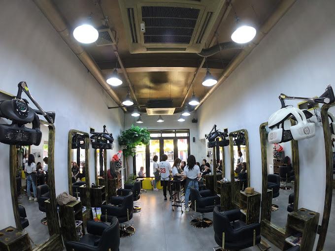 Hair Salon 99