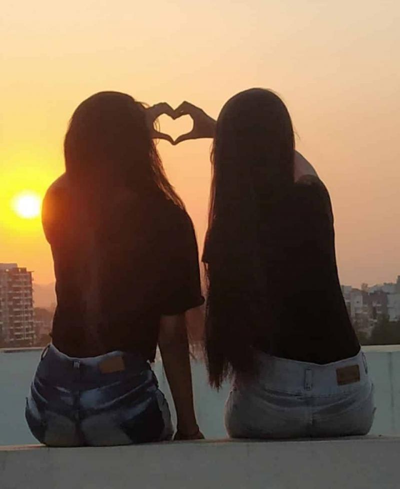 Nỗi lòng người con gái