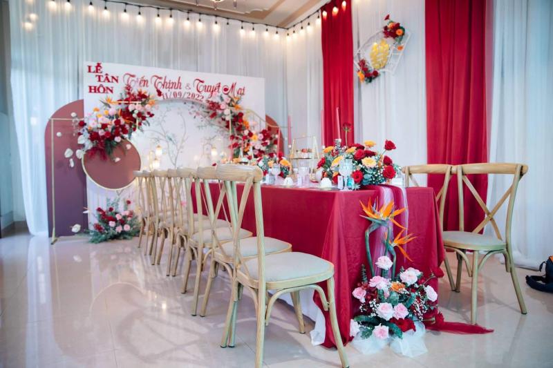 Happy Day Wedding Decor