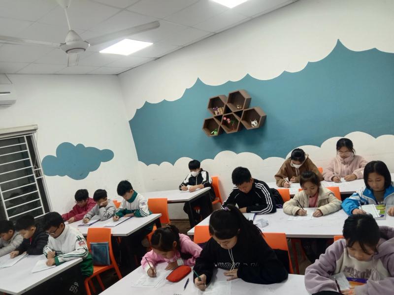 Trung tâm Anh Ngữ Quốc Tế Aplus Kim Sơn
