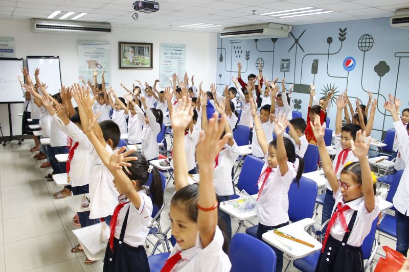 Chuyến đò tri thức