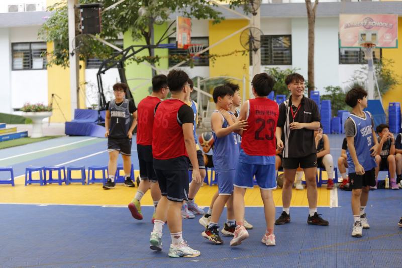 Học viện Bóng rổ Hanoi Sharks