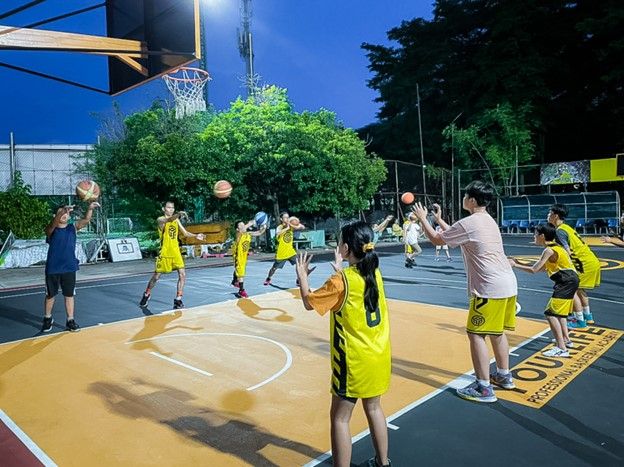 Học viện Bóng rổ nhí Yourlife