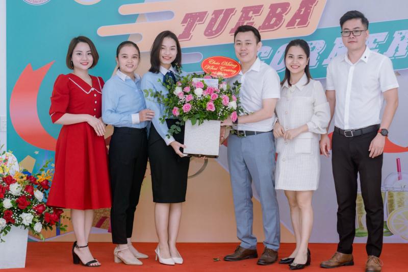 Học viện ngoại ngữ quốc tế - ETC Native