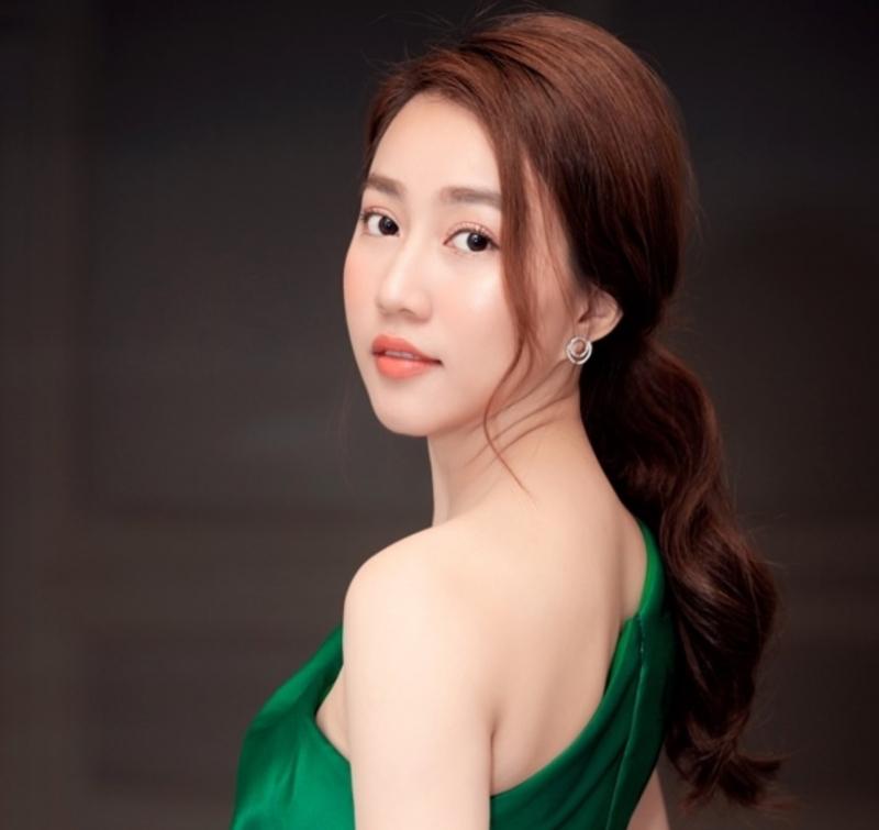 Hồng Loan