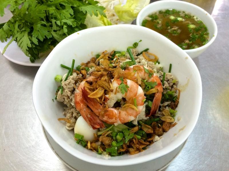Hủ Tiếu Mì Cô Giang