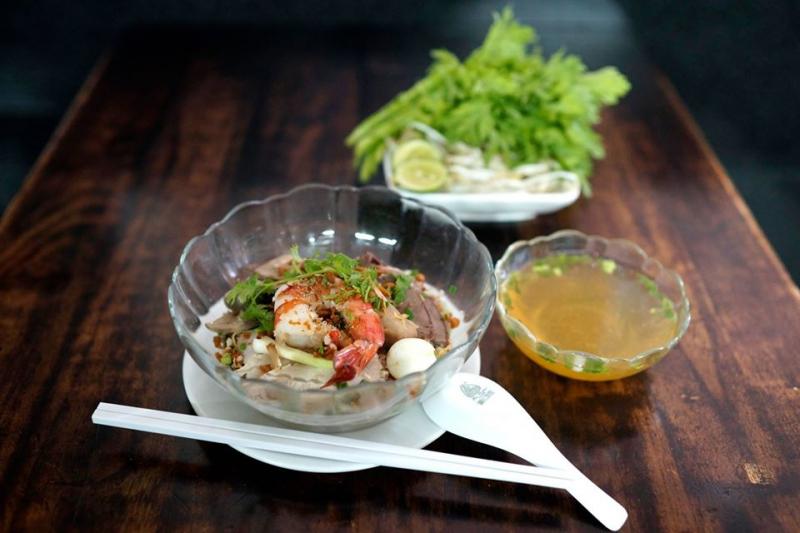 Hủ Tiếu Mực Nghi Long