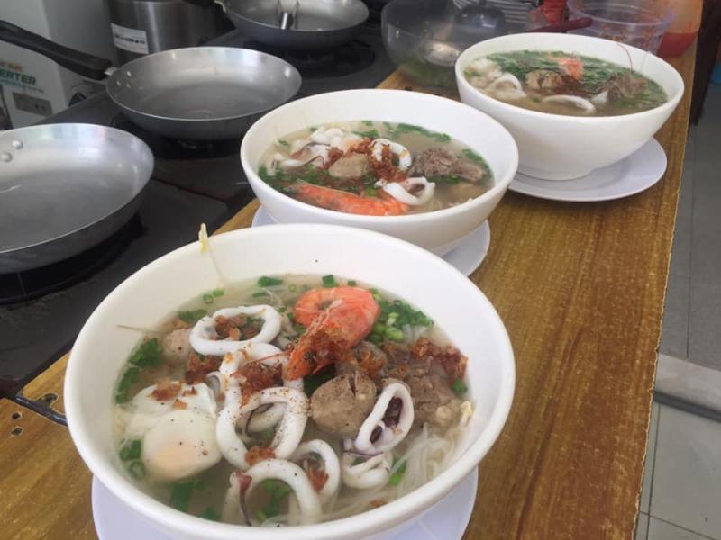 Hủ Tiếu Mực Tư Hường