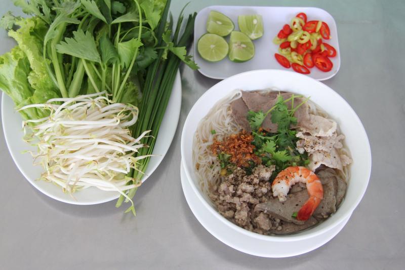 Hủ Tíu Sườn Phát Lợi