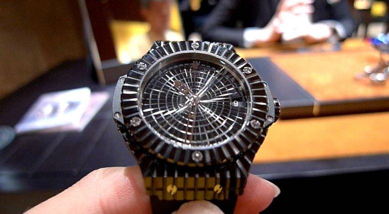 Hublot Black Caviar Bang
