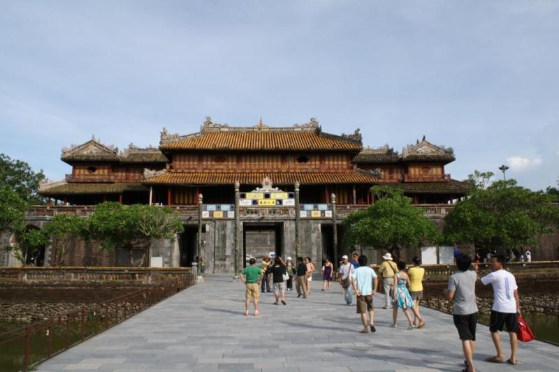 Huế là nơi mà đi đâu cũng thấu