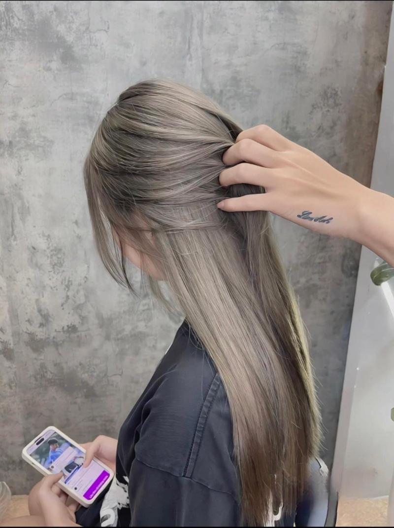 Huy Hoàng Anh Hair Salon
