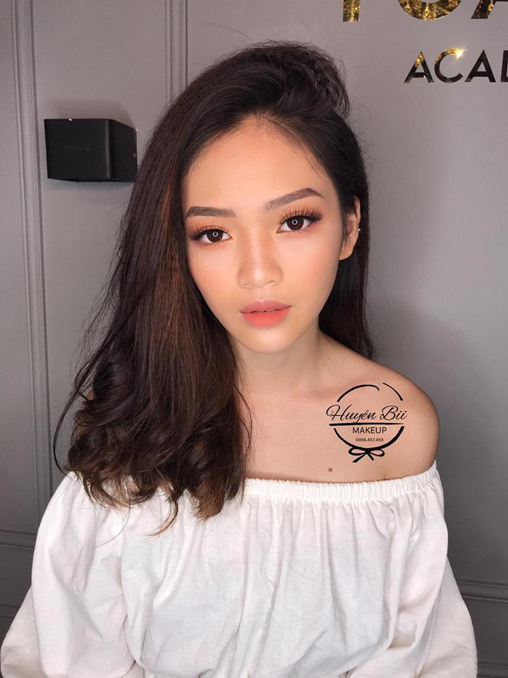 Huyền Bii Makeup