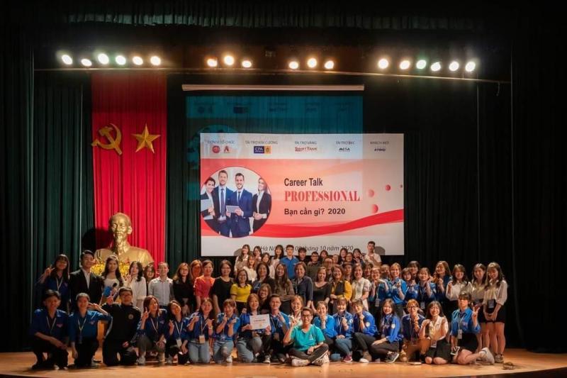 Chương trình Career Talk Professional 