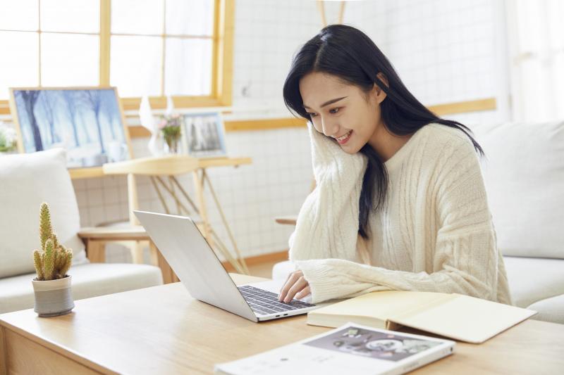 Tham gia câu lạc bộ