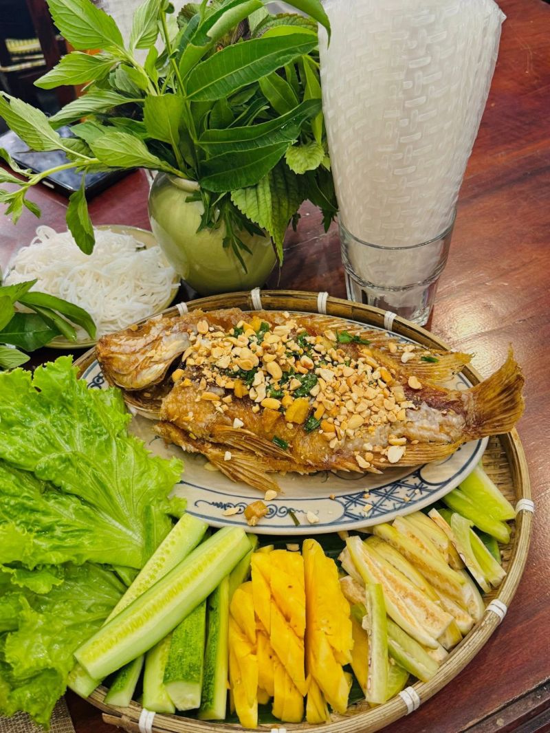 Khế Bistro