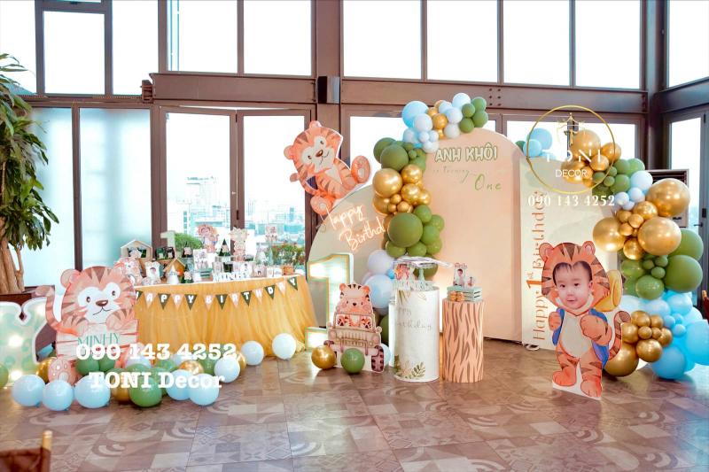 Toni Decor