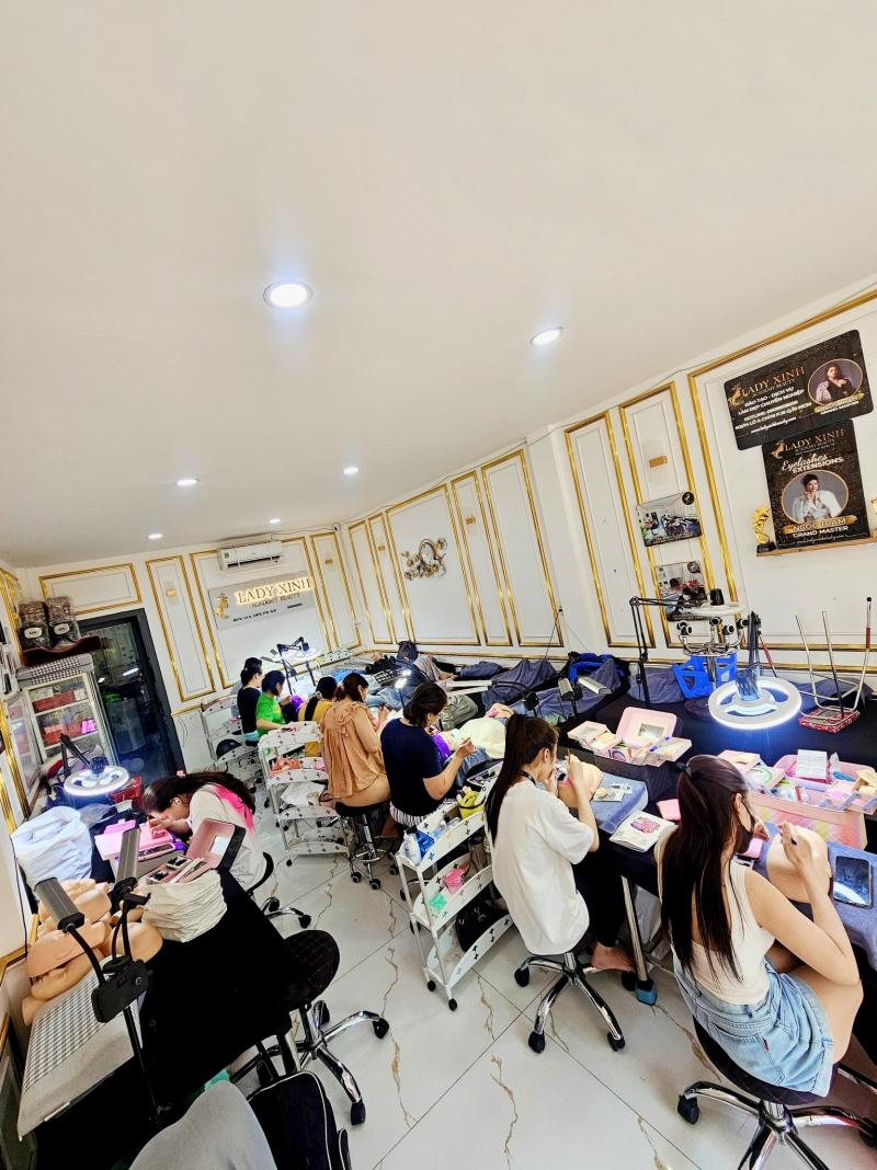 LADY XINH Beauty & Academy