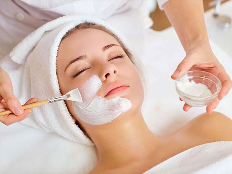 Làm đẹp bằng nọc rắn