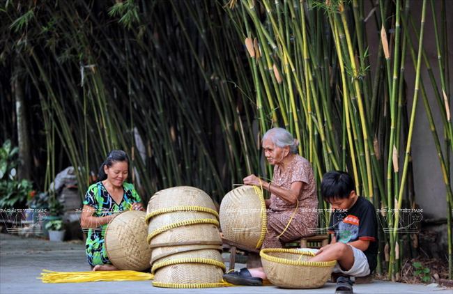 Làng nghề đan đát từ tre trúc