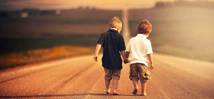 Lập dàn ý cho bài văn tả người bạn thân