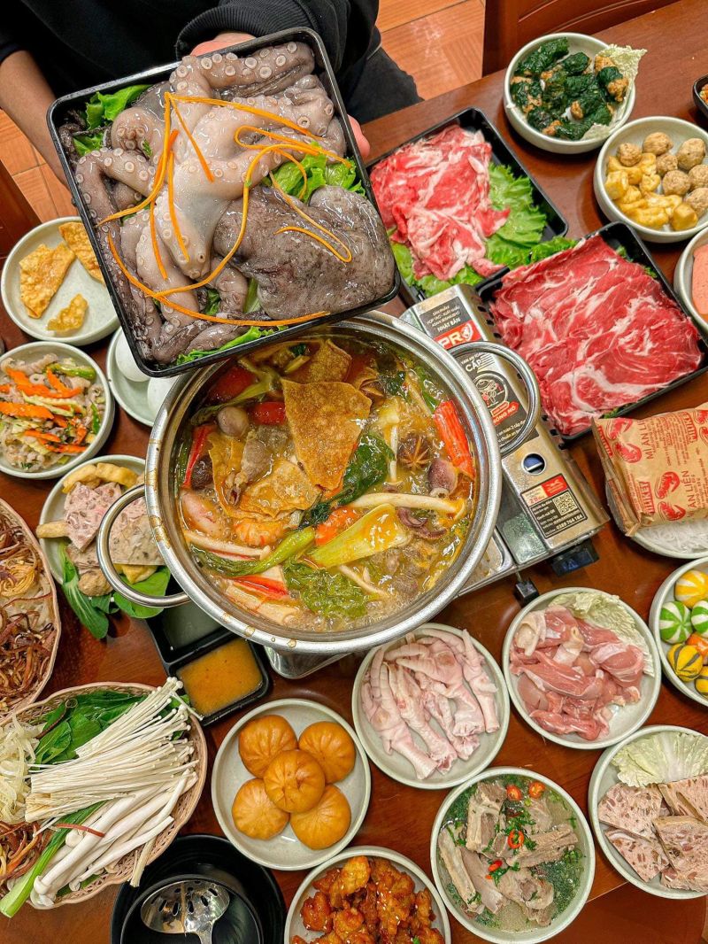 Lẩu Vương - Buffet Lẩu Riêu & Lẩu Thái