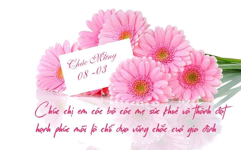 Phụ nữ là một bông hoa đẹp