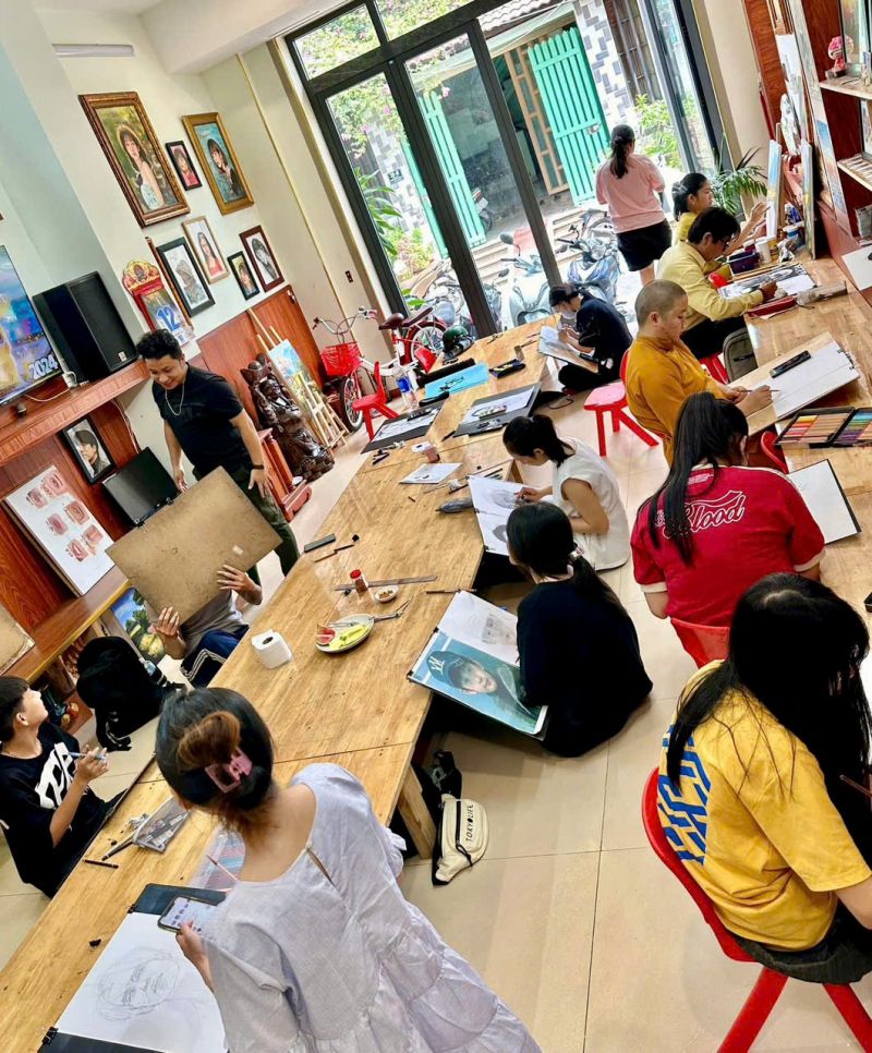 Các học viên tại HT Art