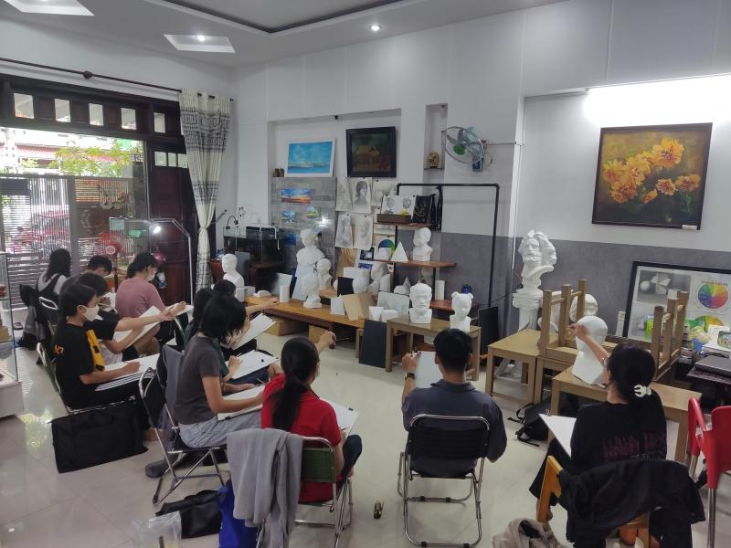 Lớp Vẽ Thầy Hải