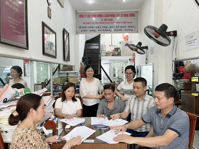 Luật sư Phạm Thị Hương - Công Ty luật hợp danh Hùng Vương